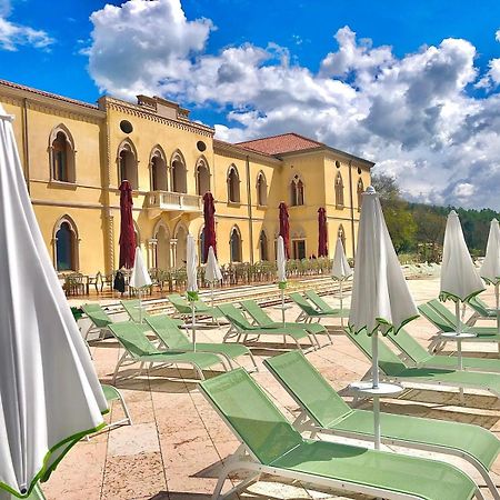 Parc Hotel San Pietro Spiazzi Di Caprino Bagian luar foto